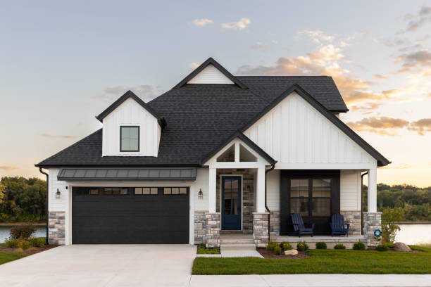 Best Solar Panel Roofing Installation  in Bardonia, NY